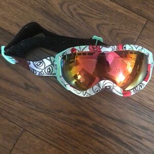Gordini ski goggles like new condition